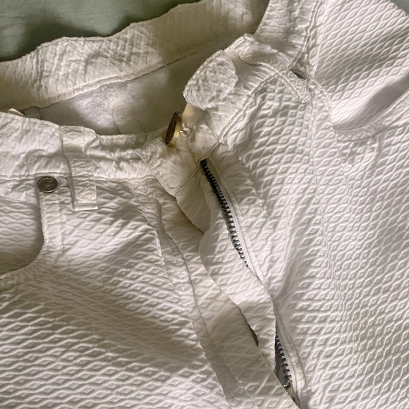 Platinum White Textured Pants-High Waist - Picture 2 of 5